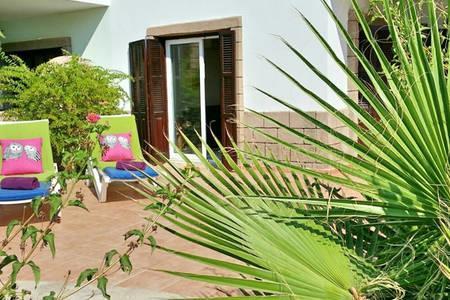 Larnaka Beach House 3 Buitenkant foto